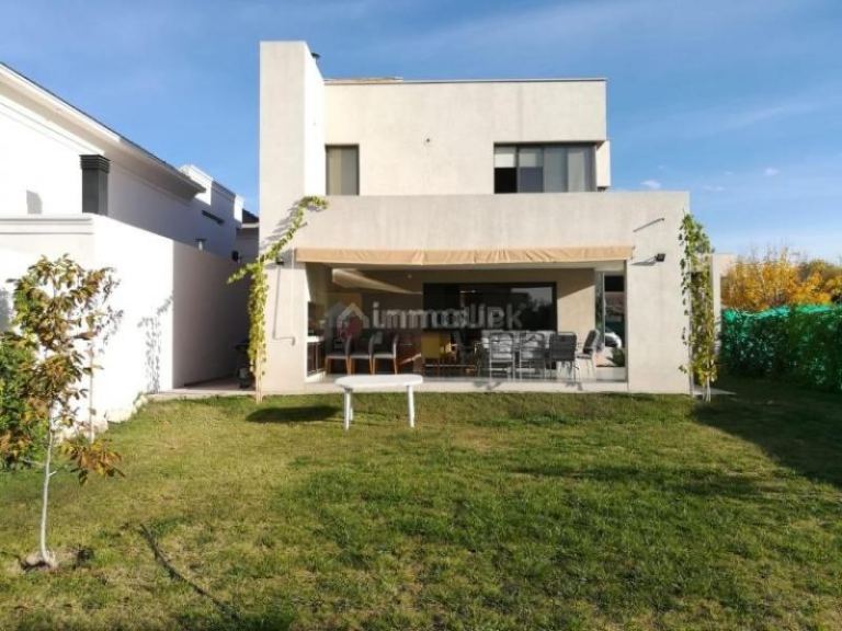 Casa en Venta en Lujan de Cuyo, Mendoza