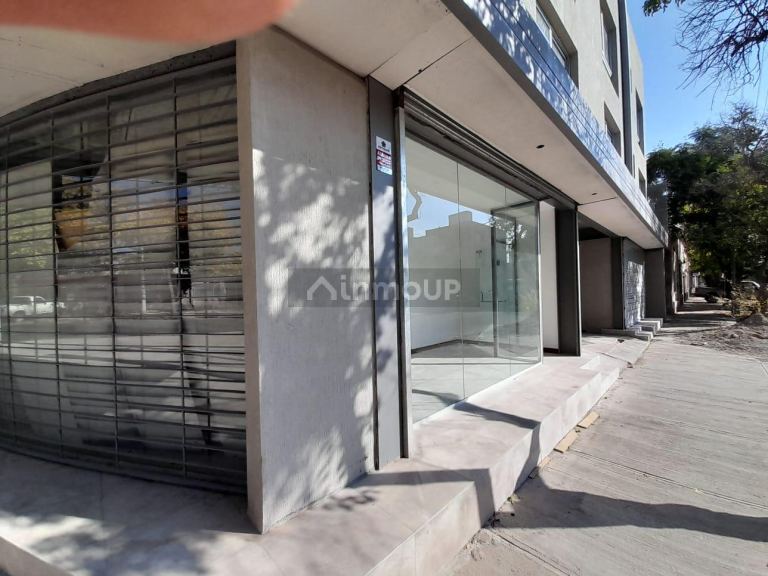 Local Comercial en Alquiler en Godoy Cruz, Mendoza