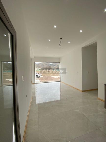 Casa en Venta en Juana Koslay, San Luis