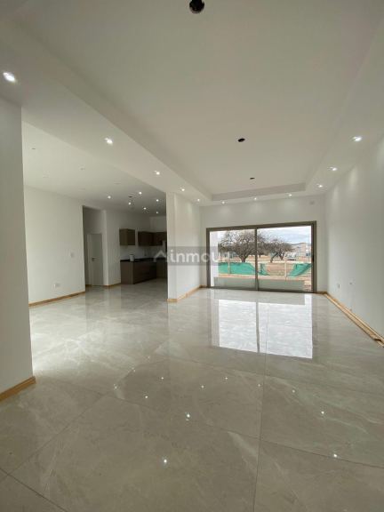 Casa en Venta en Juana Koslay, San Luis