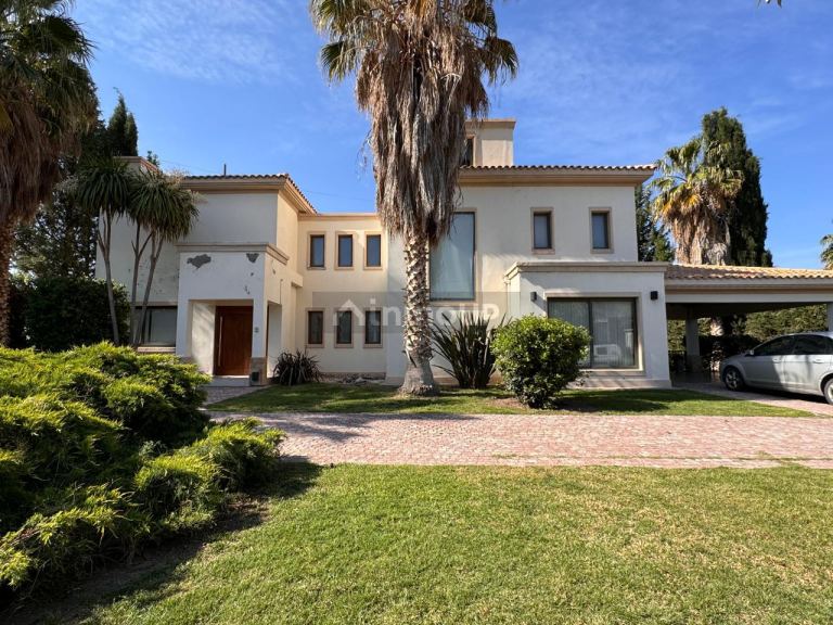 Casa en Venta en Lujan de Cuyo, Mendoza