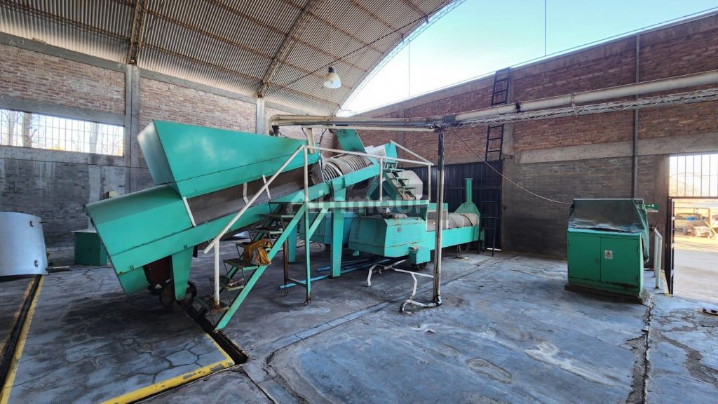 Bodega en Venta en Santa Rosa, Mendoza