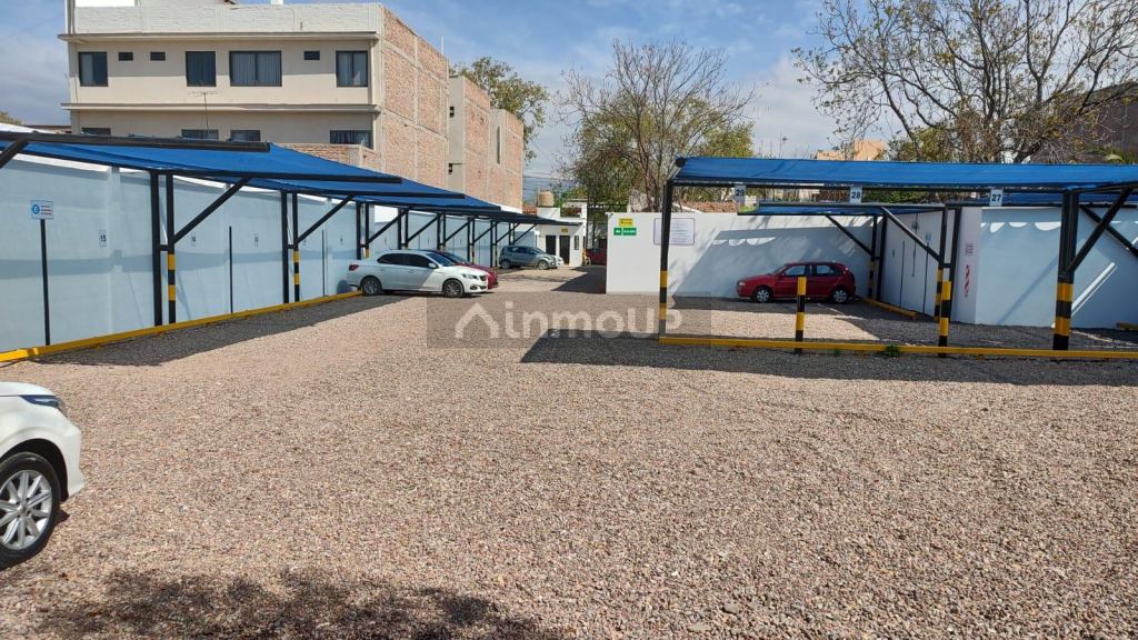 Playa de Estacionamiento en Venta en Godoy Cruz, Mendoza