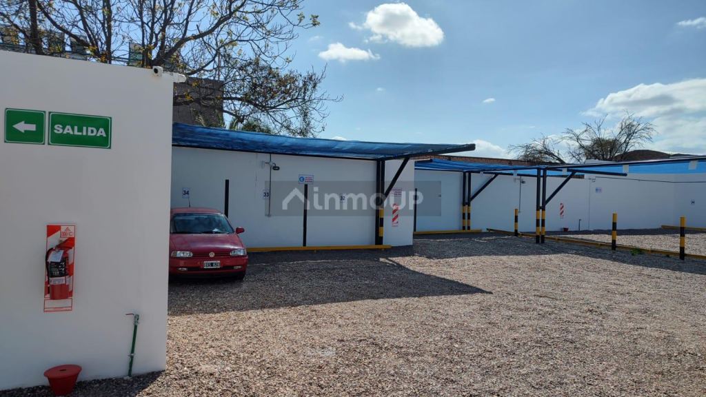 Playa de Estacionamiento en Venta en Godoy Cruz, Mendoza