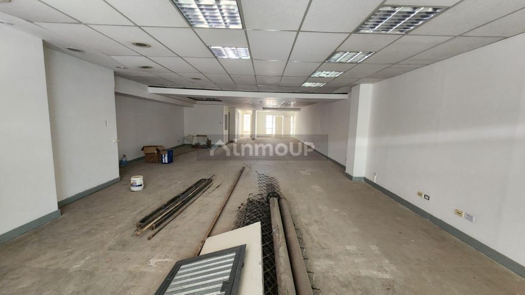 Local Comercial en Alquiler en Capital, San Juan