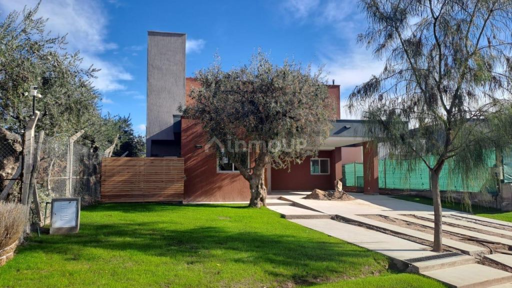 Casa en Venta en Maipu, Mendoza