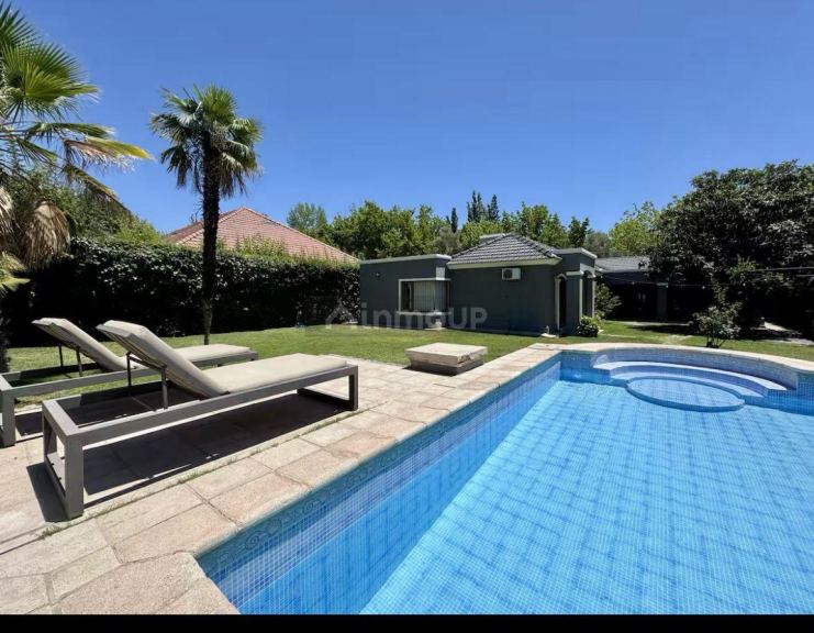 Casa en Venta en Lujan de Cuyo, Mendoza