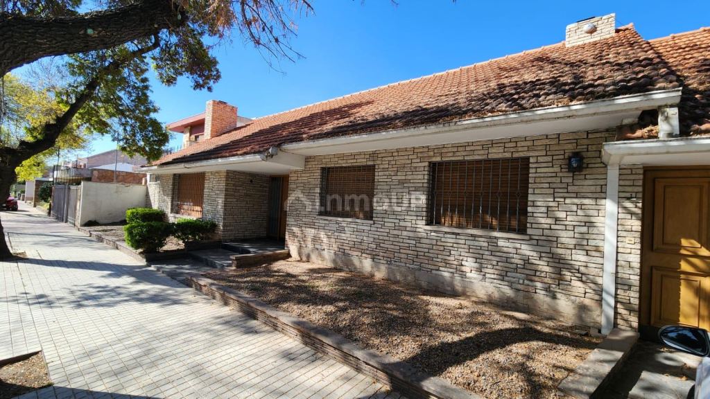 Casa en Alquiler en Capital, Mendoza