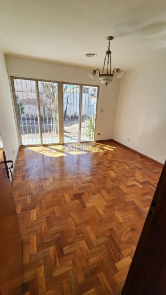 Casa en Alquiler en Capital, Mendoza