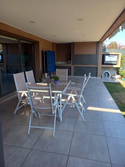 Casa en Venta en Guaymallen, Mendoza