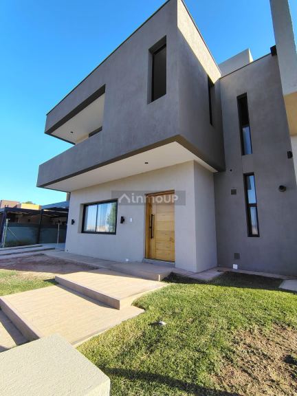 Casa en Venta en Maipu, Mendoza