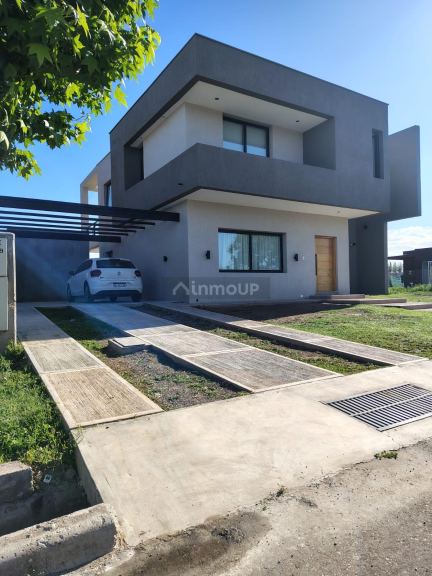 Casa en Venta en Maipu, Mendoza
