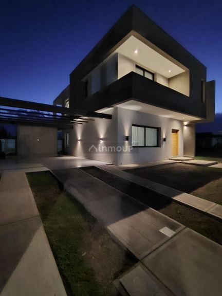 Casa en Venta en Maipu, Mendoza