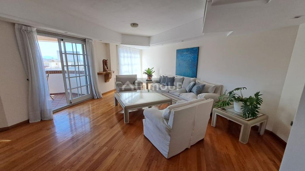 Departamento en Alquiler en Capital, Mendoza