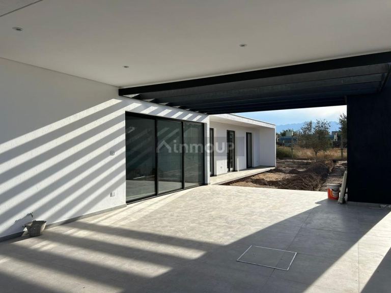 Casa en Venta en Maipu, Mendoza