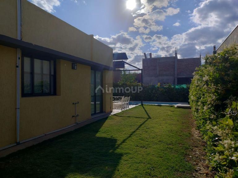 Casa en Venta en Maipu, Mendoza