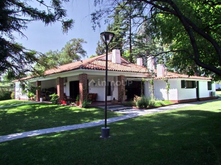 Casa en Venta en Maipu, Mendoza