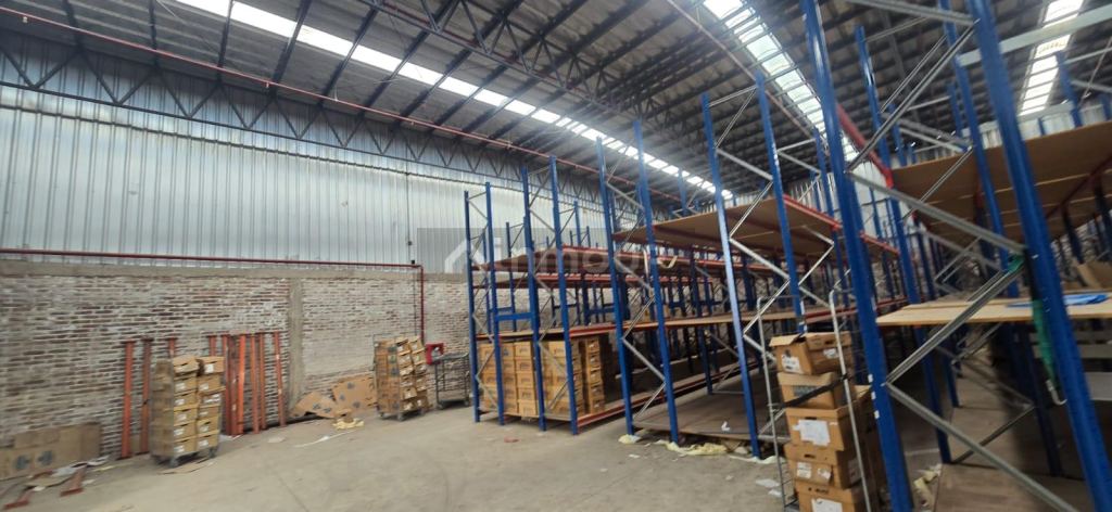 Galpon en Alquiler en Godoy Cruz, Mendoza