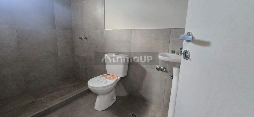 Galpon en Alquiler en Godoy Cruz, Mendoza