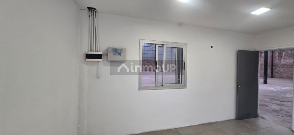 Galpon en Alquiler en Godoy Cruz, Mendoza