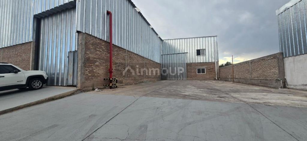 Galpon en Alquiler en Godoy Cruz, Mendoza