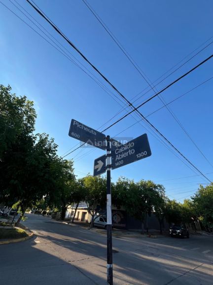 Local Comercial en Alquiler en Godoy Cruz, Mendoza