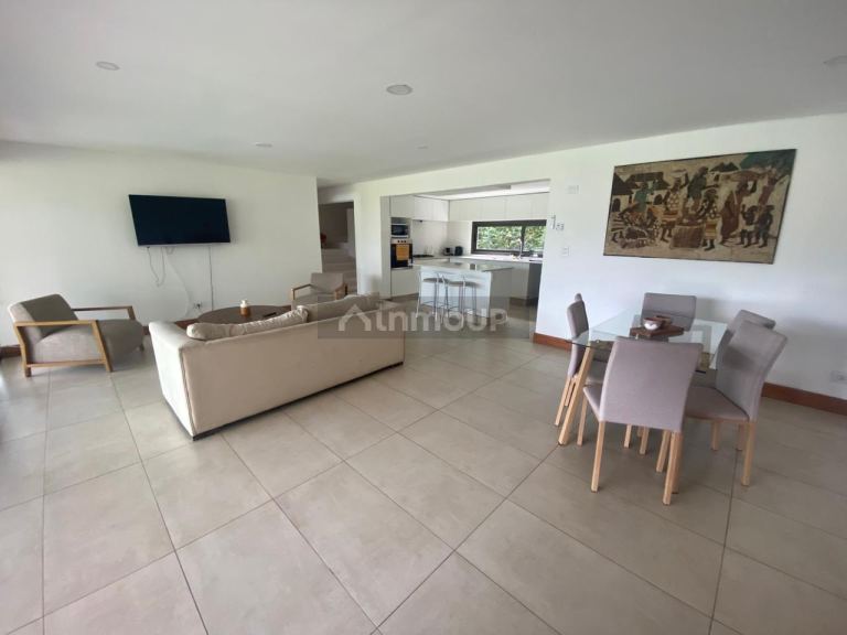 Casa en Alquiler en Lujan de Cuyo, Mendoza