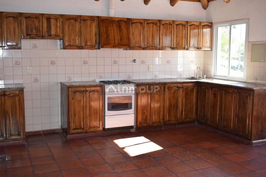 Casa en Alquiler en Godoy Cruz, Mendoza