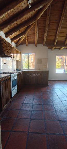 Casa en Alquiler en Godoy Cruz, Mendoza