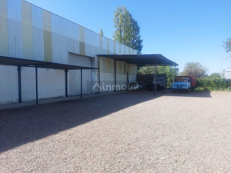 Galpon en Alquiler en Godoy Cruz, Mendoza