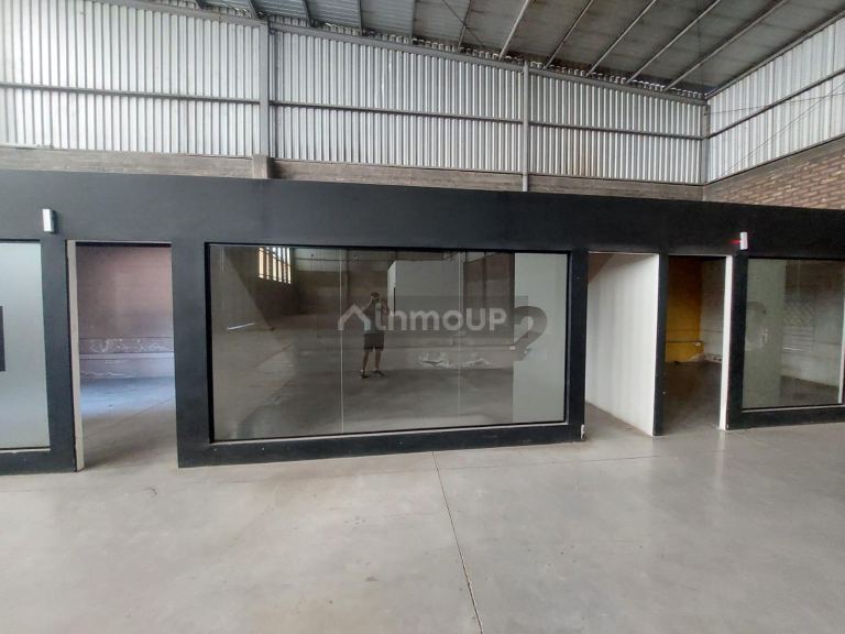 Galpon en Alquiler en Godoy Cruz, Mendoza