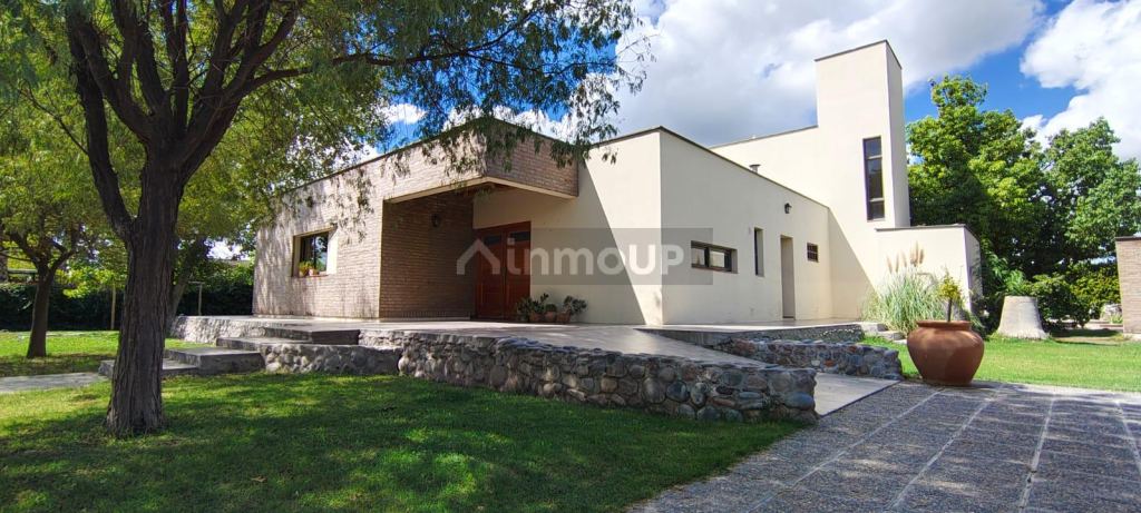 Casa en Venta en Guaymallen, Mendoza