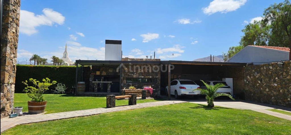 Casa en Venta en Las Heras, Mendoza