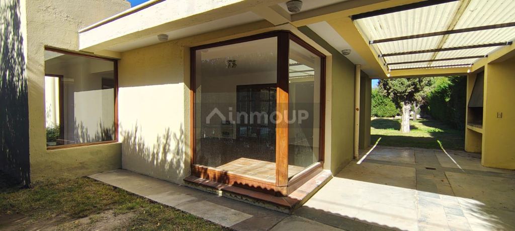 Casa en Alquiler en Lujan de Cuyo, Mendoza