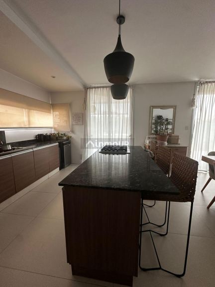 Casa en Alquiler en Maipu, Mendoza
