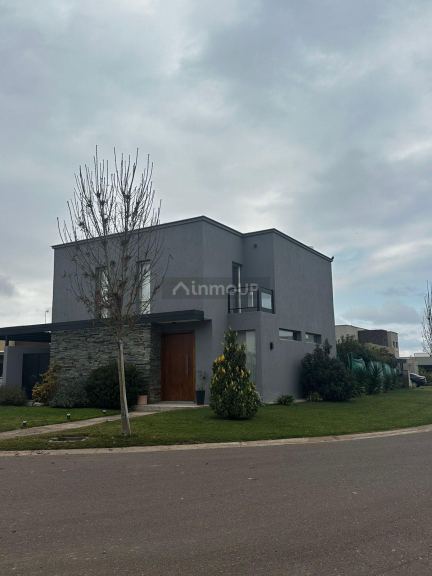 Casa en Alquiler en Maipu, Mendoza