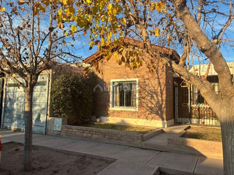 Casa en Venta en Guaymallen, Mendoza