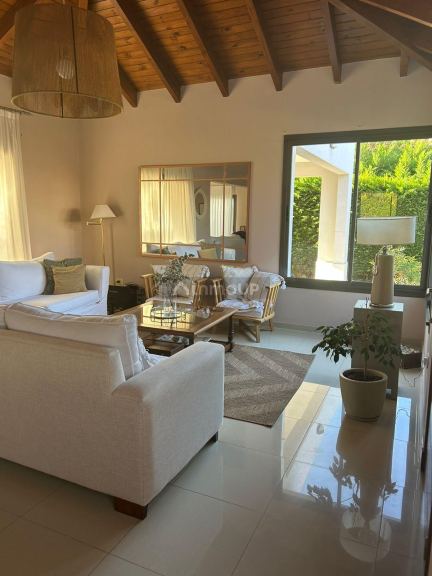 Casa en Alquiler en Lujan de Cuyo, Mendoza