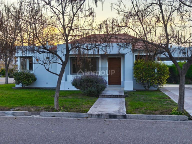 Casa en Alquiler en Lujan de Cuyo, Mendoza