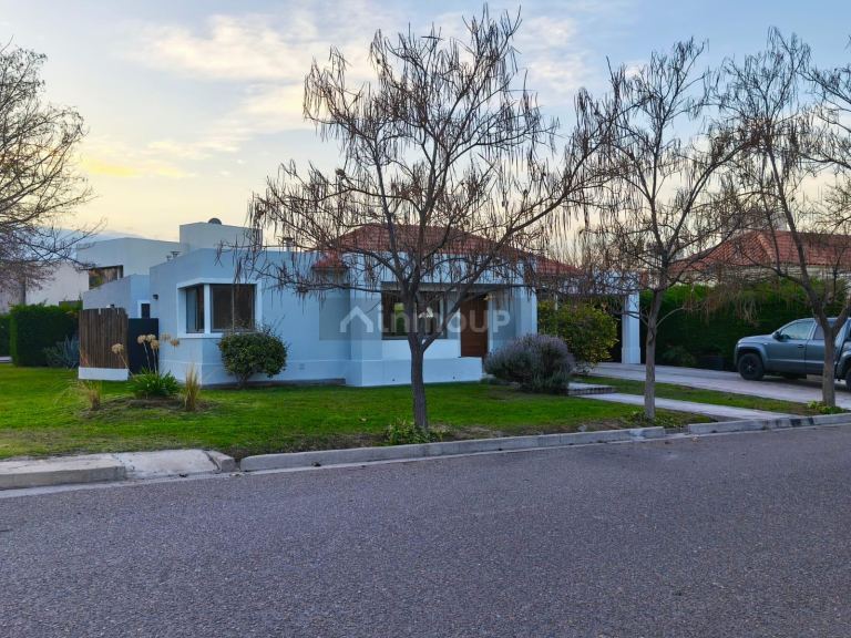 Casa en Alquiler en Lujan de Cuyo, Mendoza
