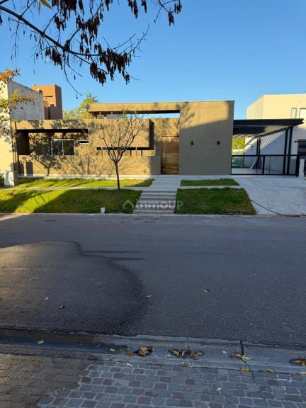 Casa en Venta en Maipu, Mendoza