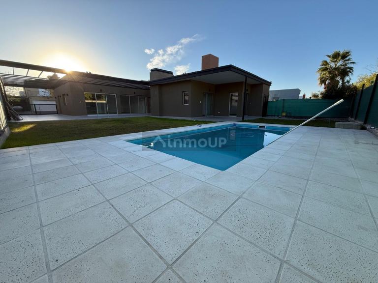 Casa en Venta en Maipu, Mendoza