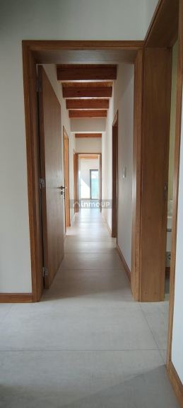 Casa en Alquiler en Lujan de Cuyo, Mendoza - USD 2.000 | Inmoup - 6