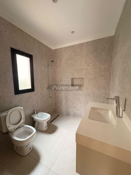 Casa en Alquiler en Lujan de Cuyo, Mendoza - USD 2.000 | Inmoup - 9