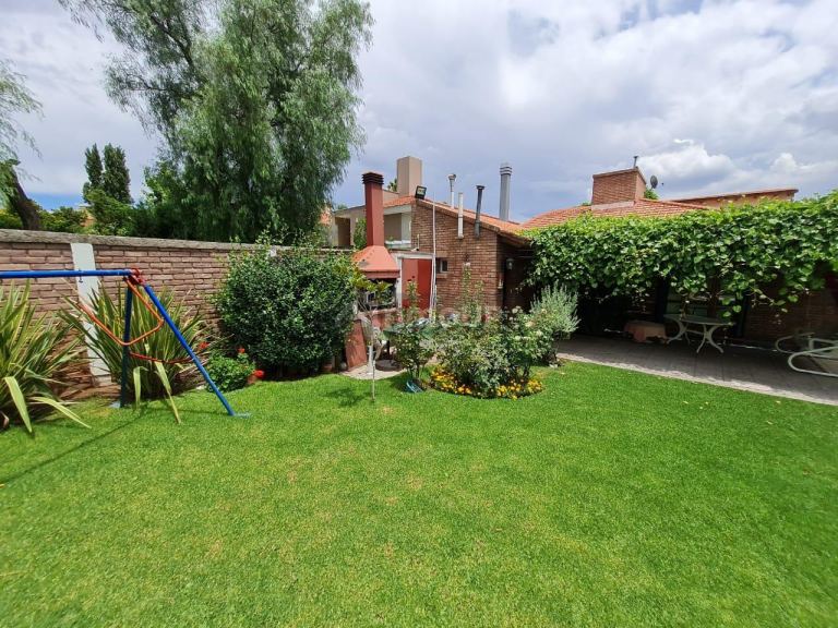 Casa en Venta en Godoy Cruz, Mendoza