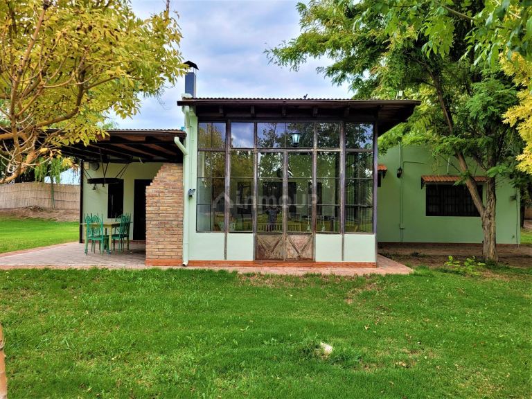Casa en Venta en Rivadavia, Mendoza