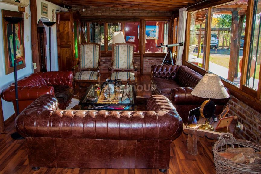 Casa en Venta en Rivadavia, Mendoza