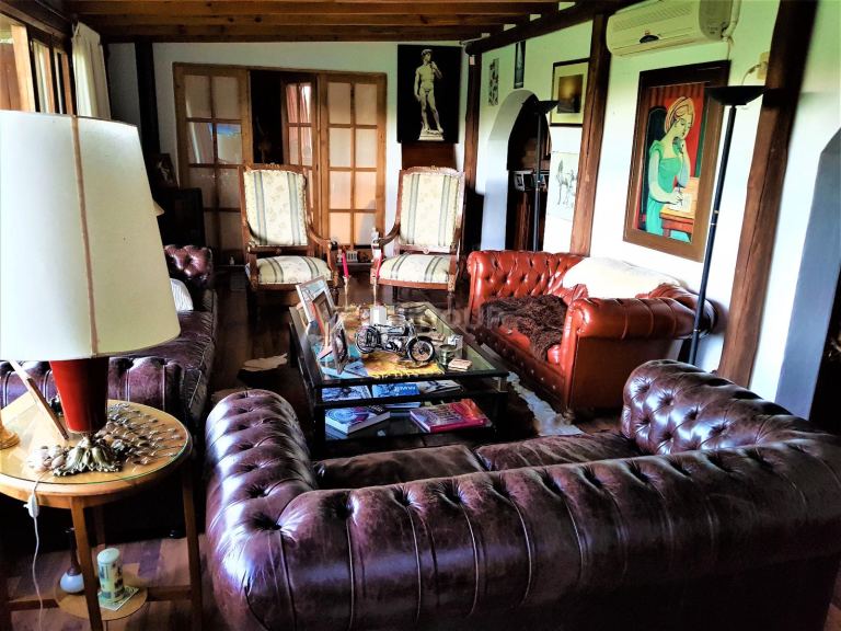 Casa en Venta en Rivadavia, Mendoza