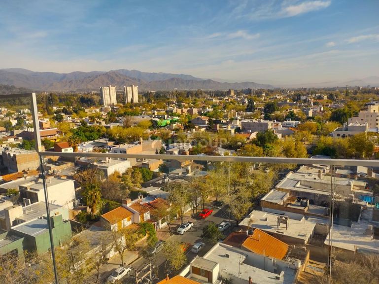 Departamento en Venta en Capital, Mendoza