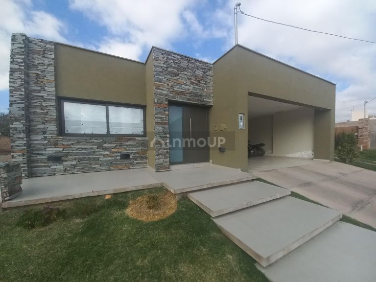 Casa en Venta en Maipu, Mendoza